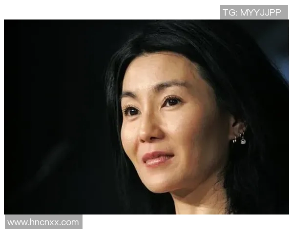 美国足球明星的妻子们名字大揭秘你知道多少位明星的另一半吗